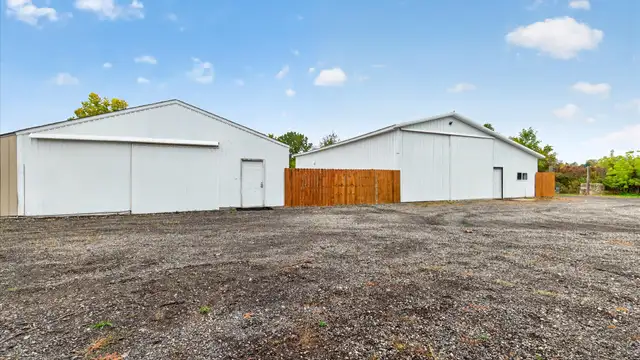 7375 Tubspring Rd thumbnail 4