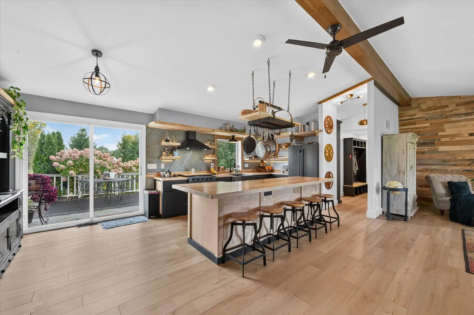 7375 Tubspring Rd image 15