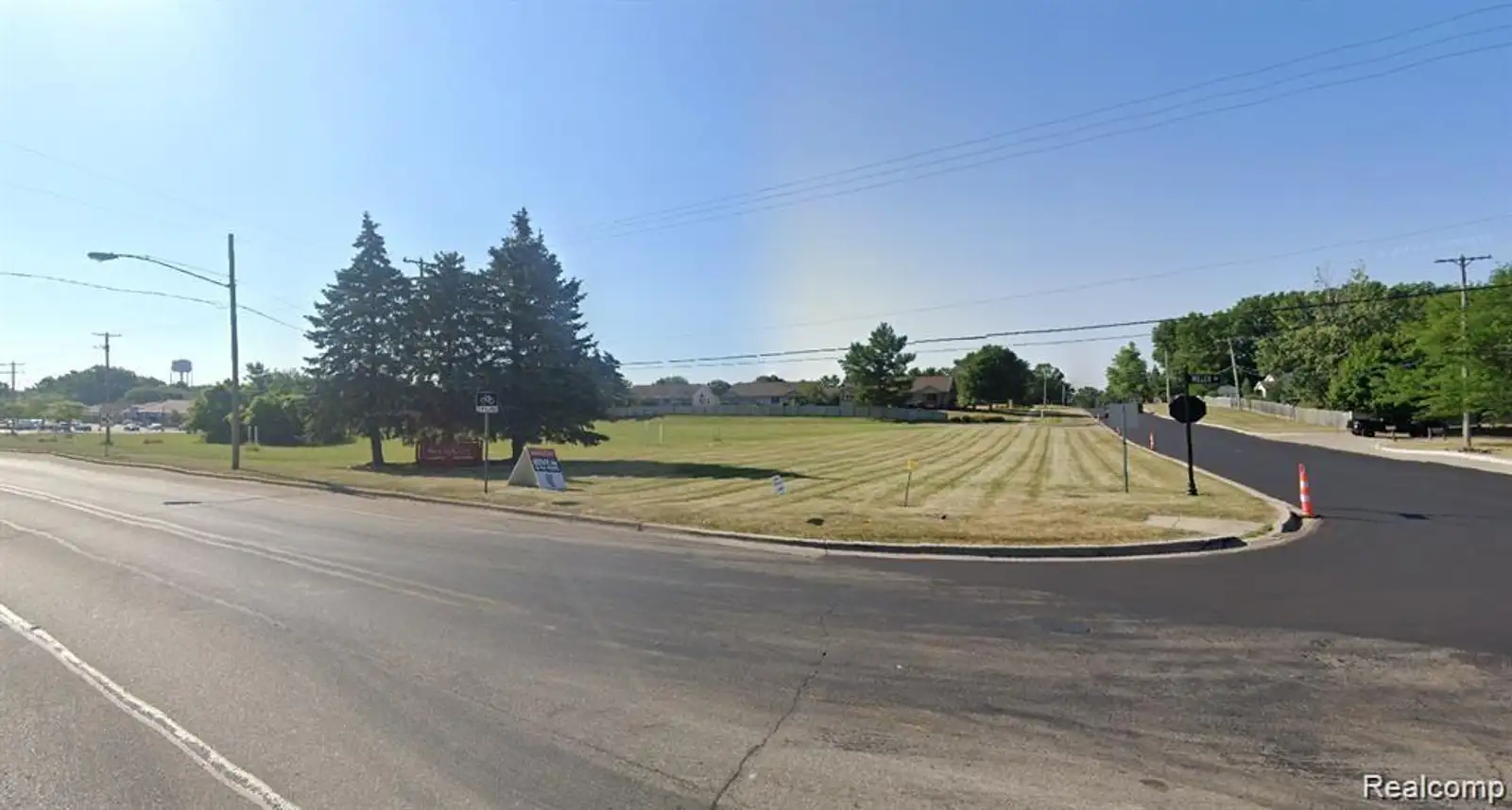 9091 Miller Rd image 3
