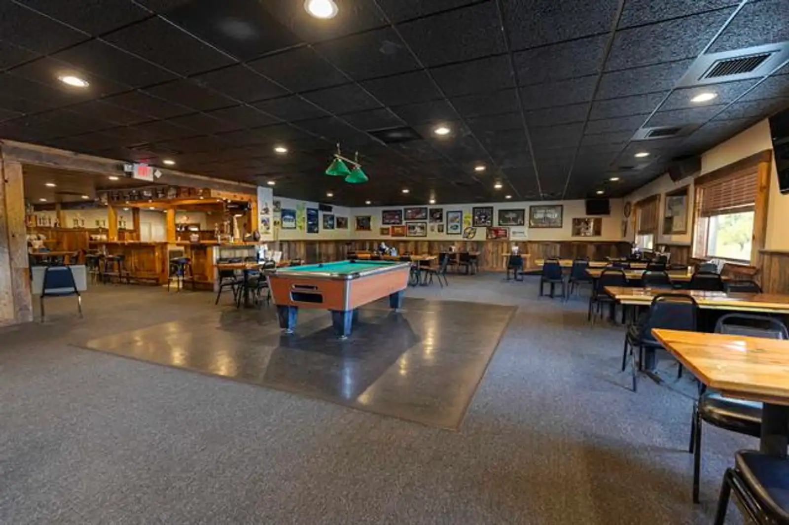 Backwoods Bar & Grill image 5