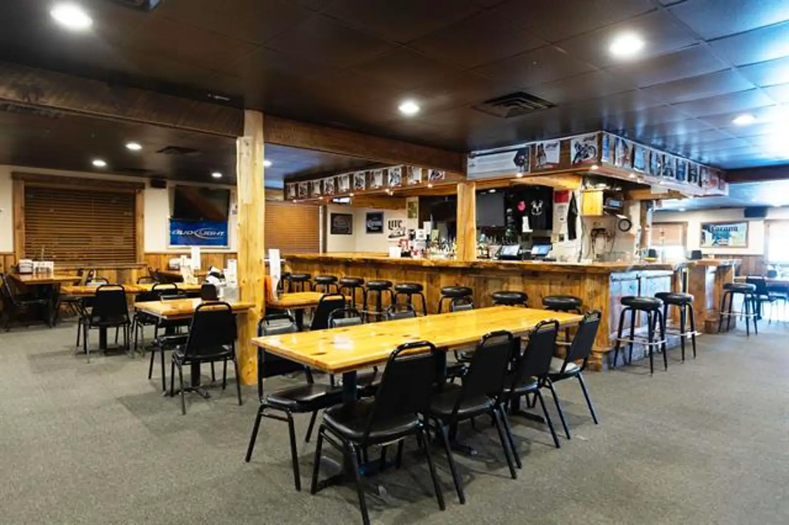 Backwoods Bar & Grill image 9