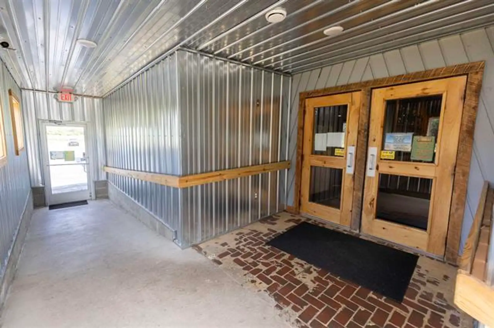 Backwoods Bar & Grill image 3