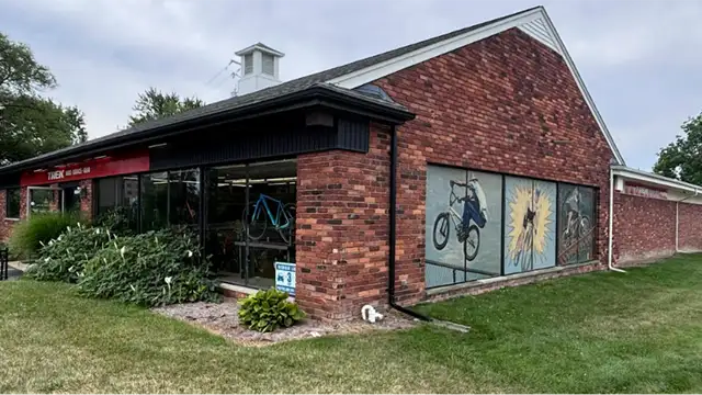 203 Perry St thumbnail 3