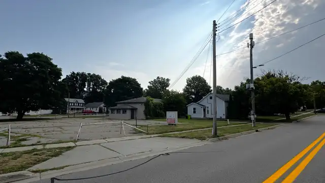 213 Main St thumbnail 5