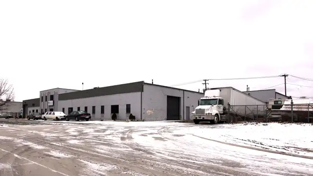 2125 Riggs Ave thumbnail 3