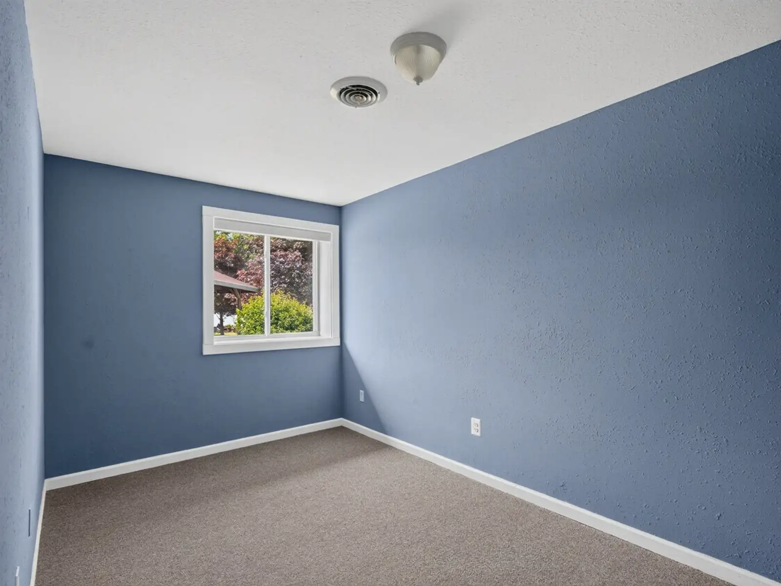 Linwood Residence image 13