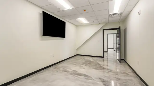 View image 19