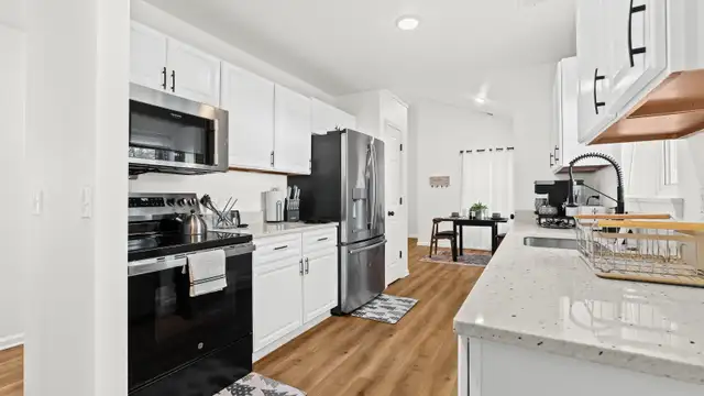 View image 11