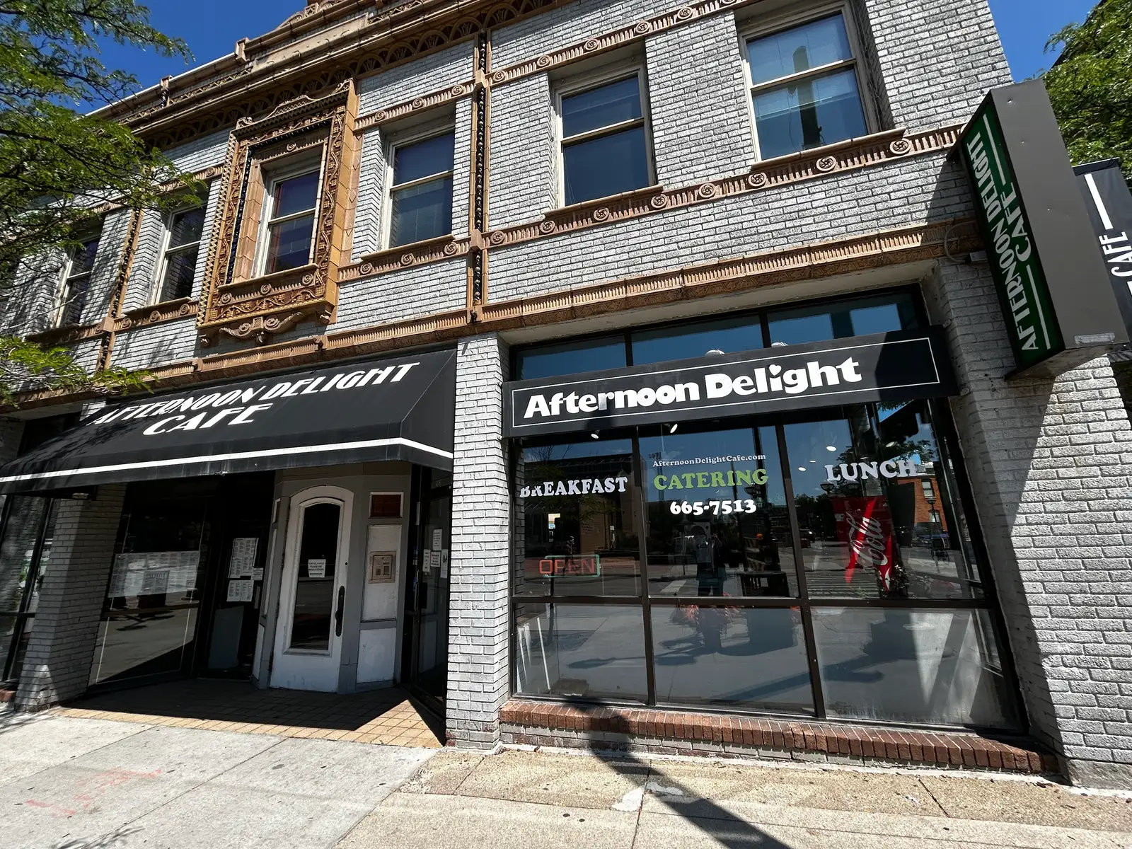 251 E Liberty St image 2