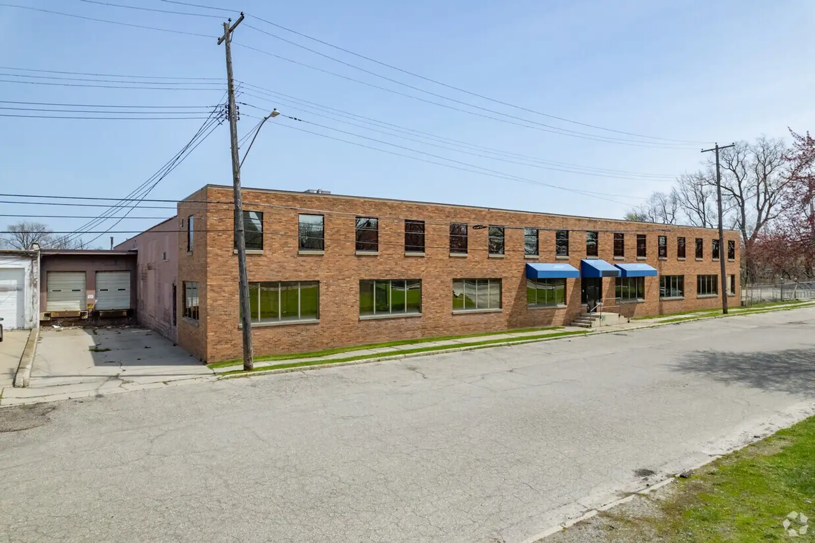 Large Lansing Industrial Facility