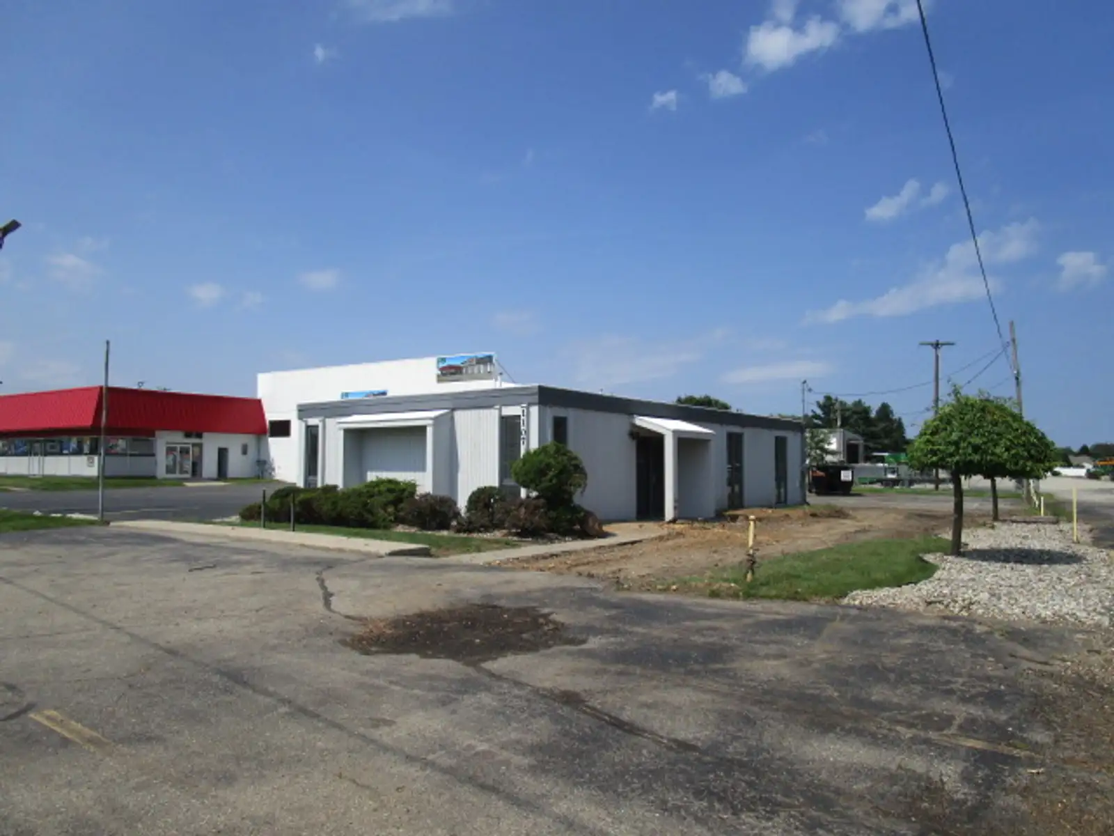 1107 W Chicago Blvd image 1