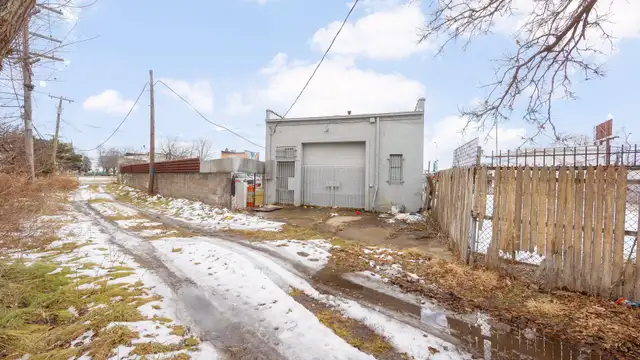 View image 17