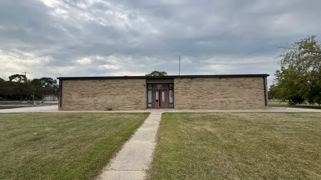View image 32