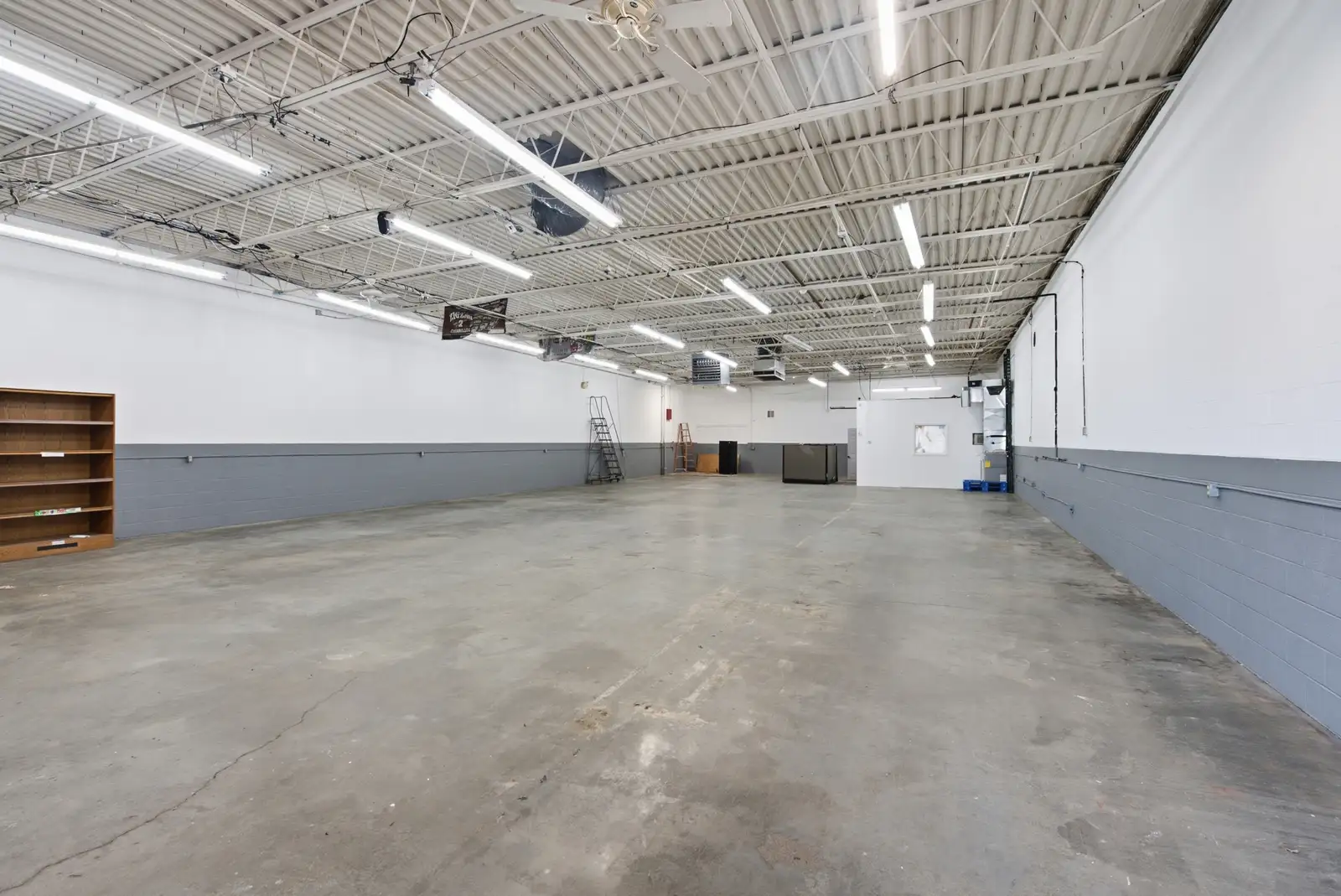 2611 Corunna Rd image 6