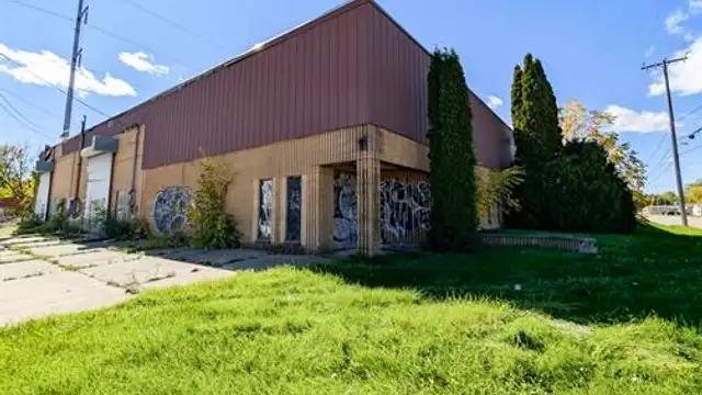 3035 Pasadena Ave thumbnail 4
