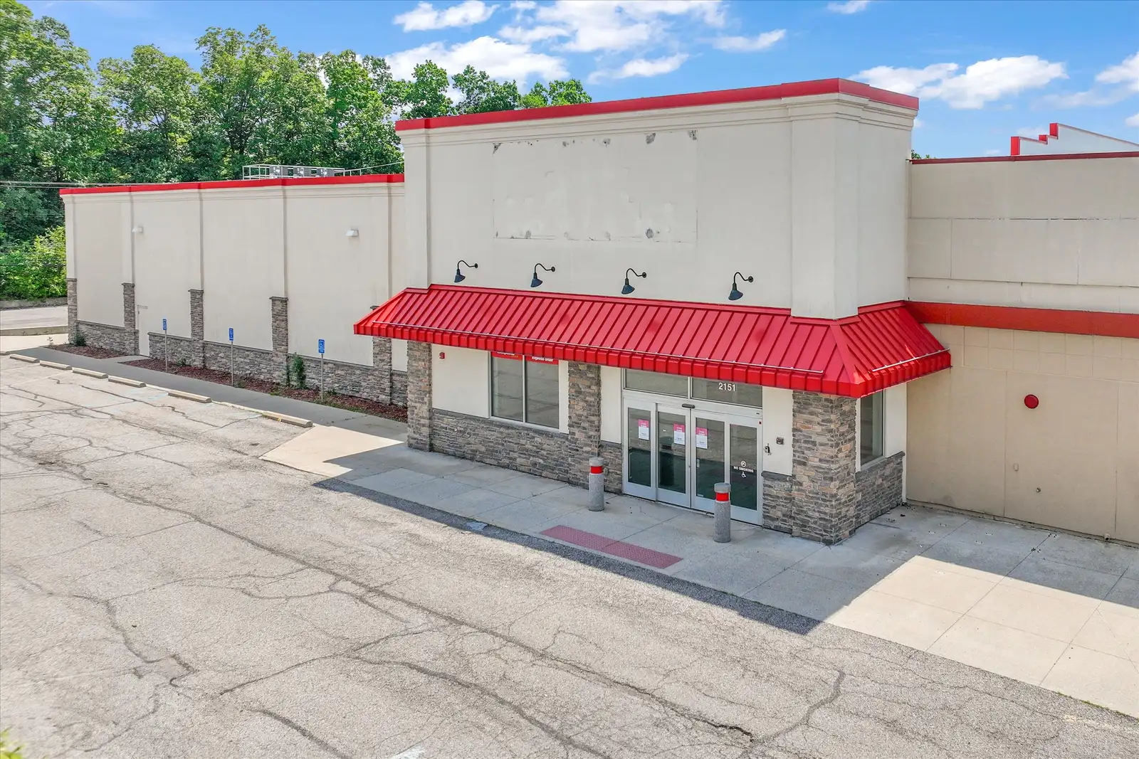 Former Gordon Food Service image 30