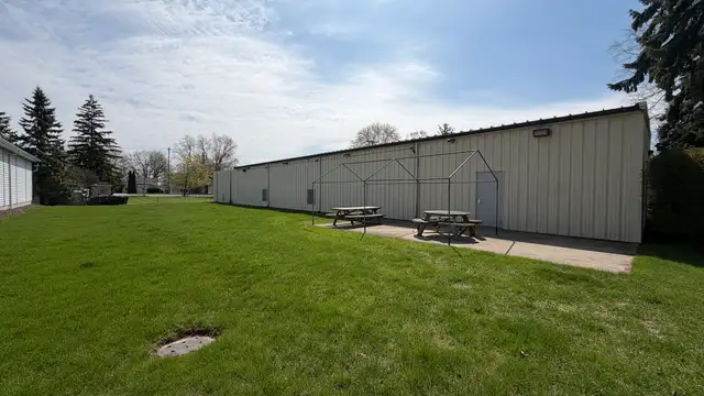 View image 28