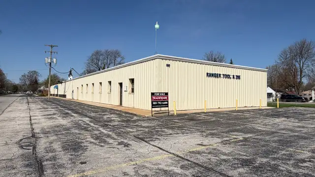NOW REDUCED!! TWO INDUSTRIAL WAREHOUSES FOR SALE SOLD TOGETHER CALL TRADEMARK COMMERCIAL GROUP AT 989-792-6400 thumbnail 5