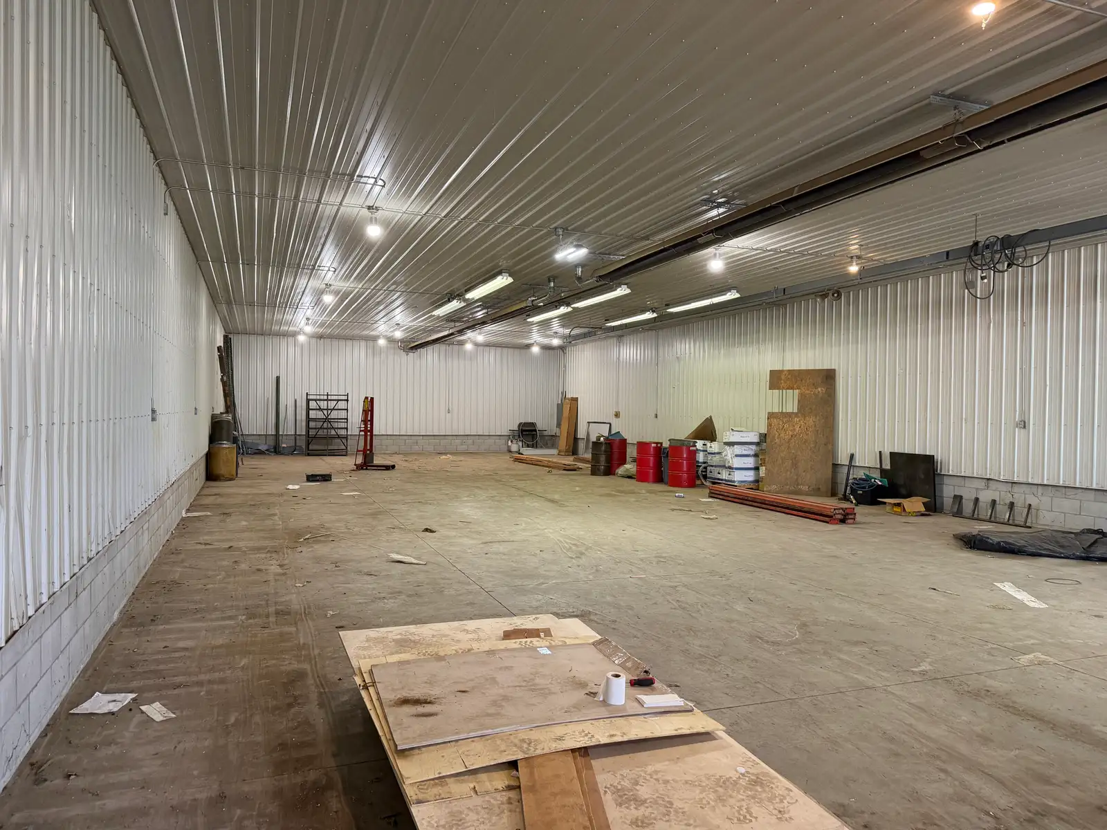 NOW REDUCED!! TWO INDUSTRIAL WAREHOUSES FOR SALE SOLD TOGETHER CALL TRADEMARK COMMERCIAL GROUP AT 989-792-6400 image 23