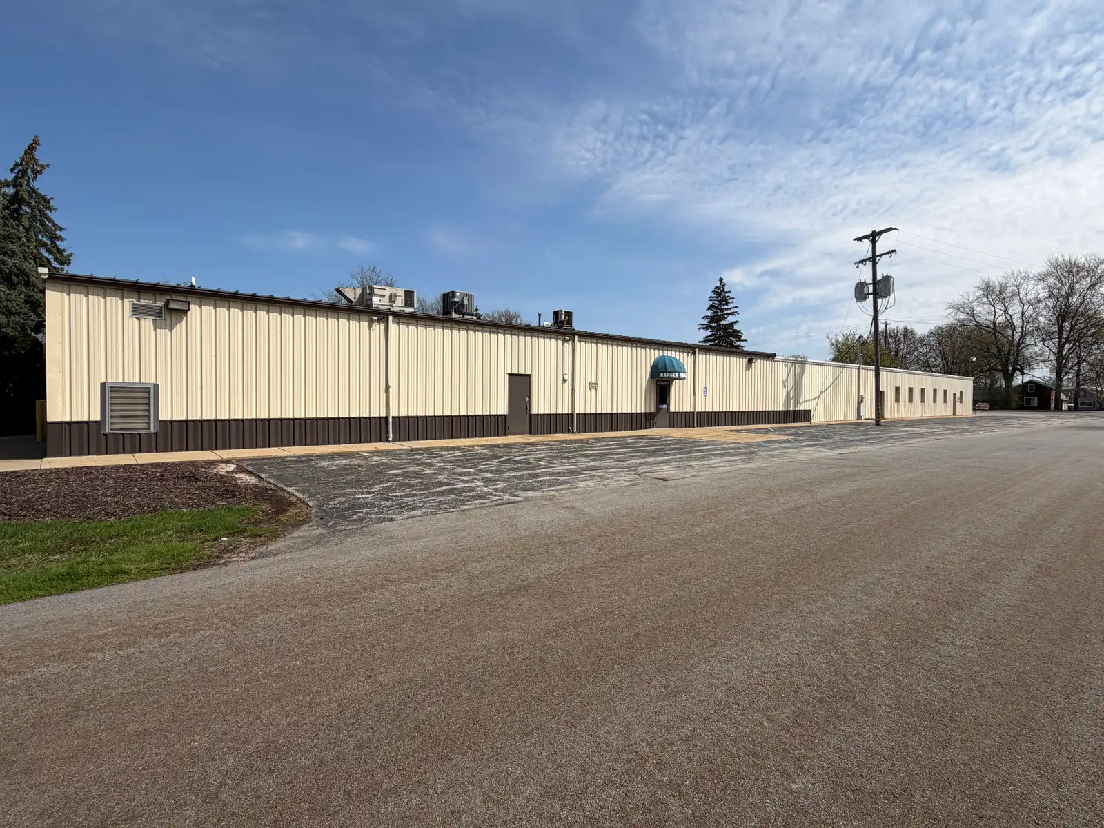 NOW REDUCED!! TWO INDUSTRIAL WAREHOUSES FOR SALE SOLD TOGETHER CALL TRADEMARK COMMERCIAL GROUP AT 989-792-6400 image 12