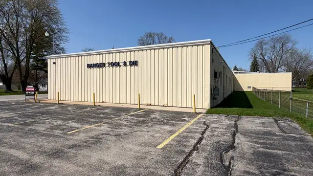 NOW REDUCED!! TWO INDUSTRIAL WAREHOUSES FOR SALE SOLD TOGETHER CALL TRADEMARK COMMERCIAL GROUP AT 989-792-6400 thumbnail 3
