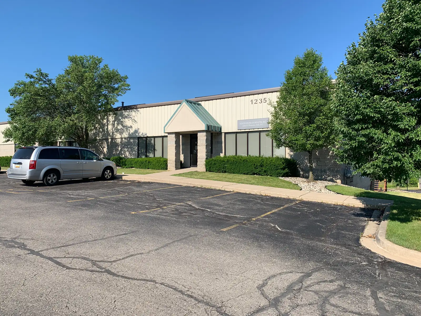 1235 Industrial Dr