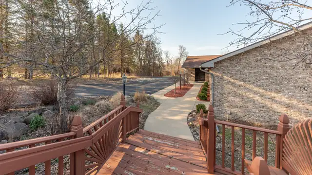 View image 11