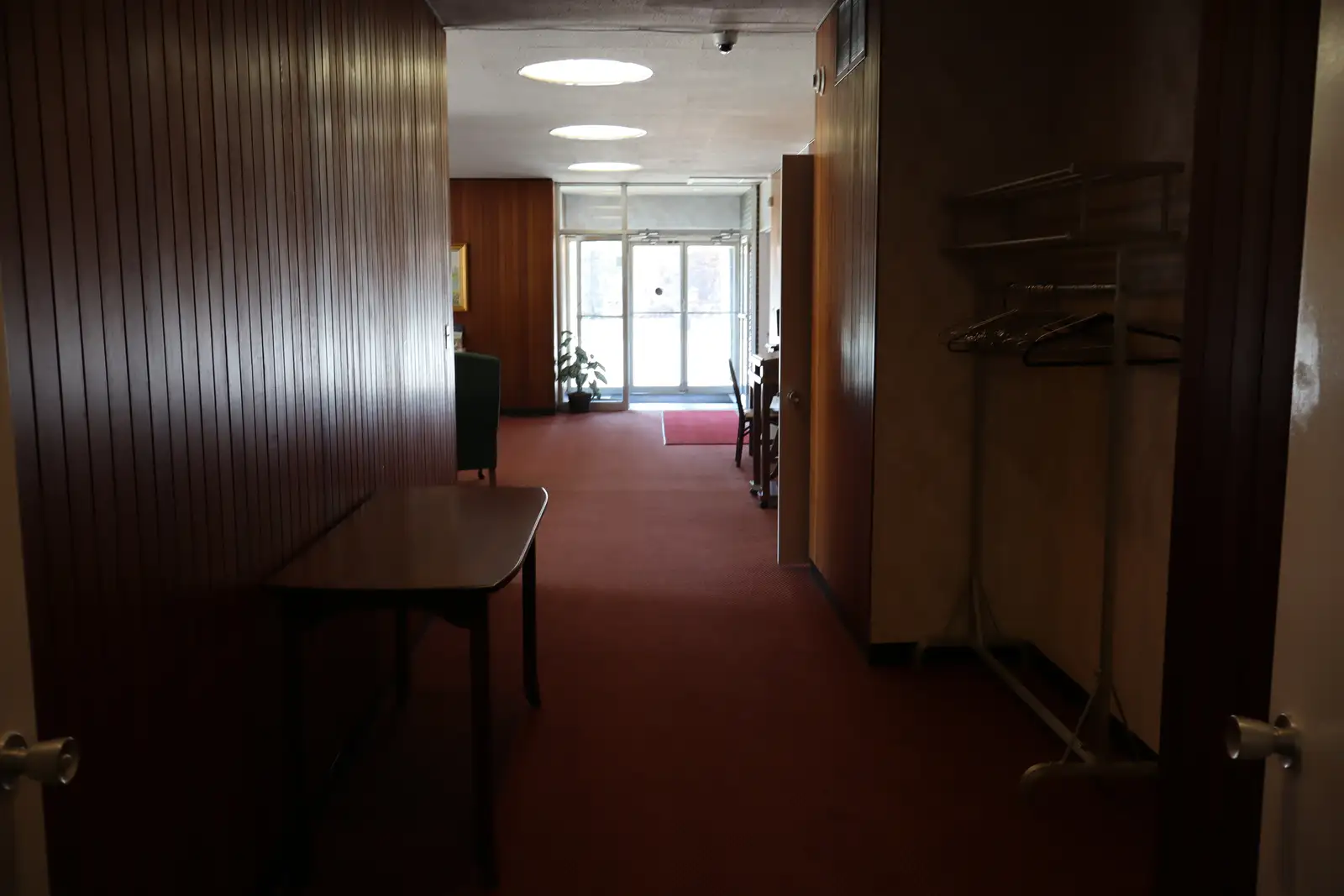 NOW REDUCED! FOR SALE: OFFICE/RETAIL BUILDING CALL TRADEMARK COMMERCIAL GROUP AT 989-792-6400 image 8