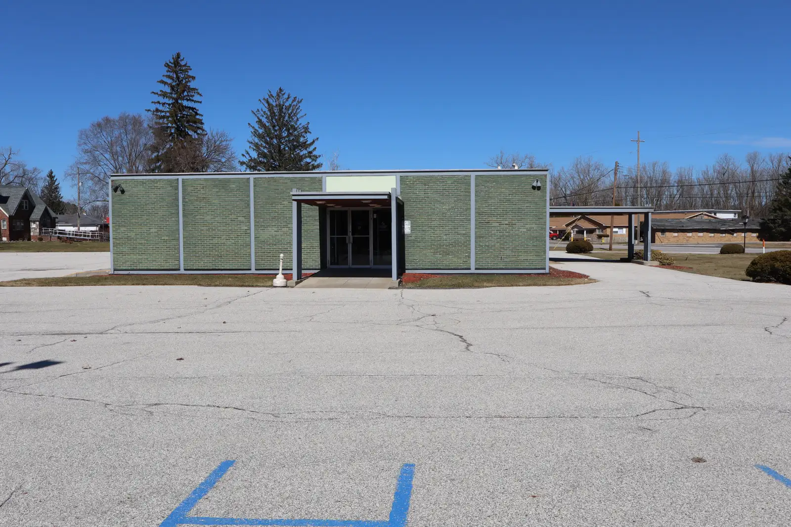 NOW REDUCED! FOR SALE: OFFICE/RETAIL BUILDING CALL TRADEMARK COMMERCIAL GROUP AT 989-792-6400 image 36