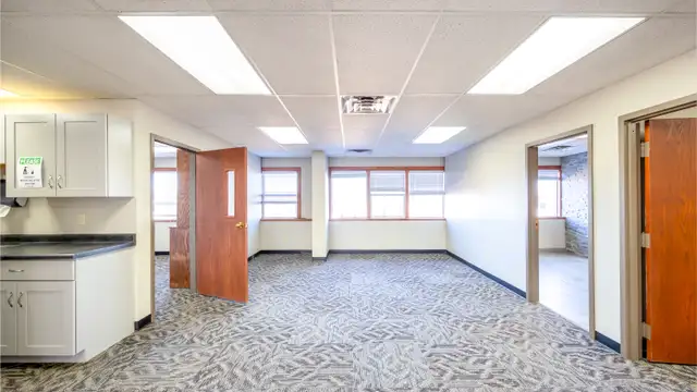 View image 18