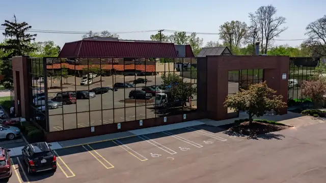 26776 W 12 Mile Rd thumbnail 2