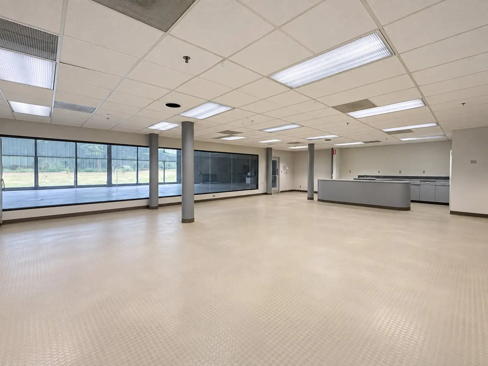 Flex / Industrial / R&D for Sale in Ann Arbor image 7