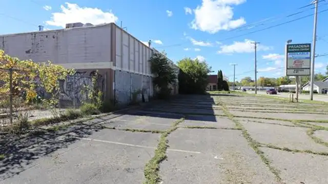 3003 Pasadena Ave thumbnail 2