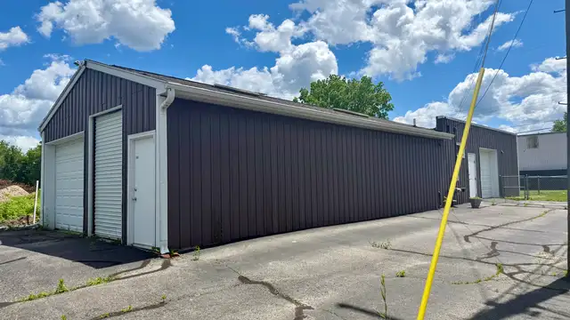 901 Call St Warehouse thumbnail 2