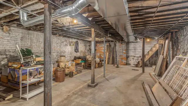 View image 21