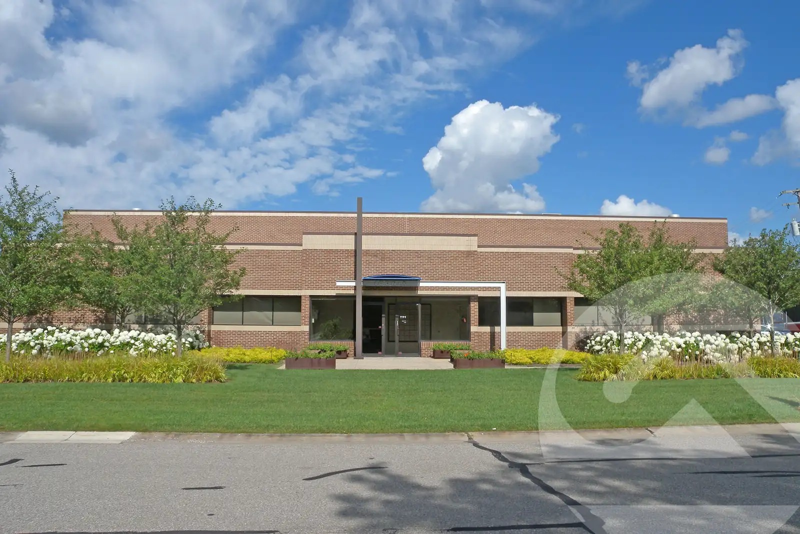 1098-1100 Centre Rd image 1