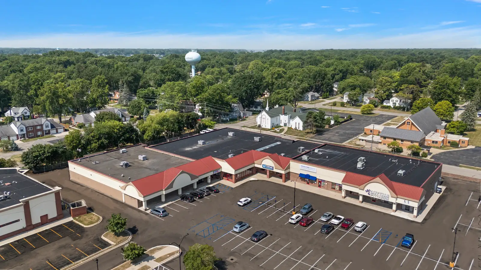 1027-1029 St Clair River Dr image 3
