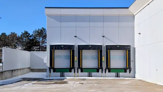 SubLease - Amazon Fresh thumbnail 4