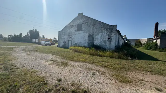 View image 12