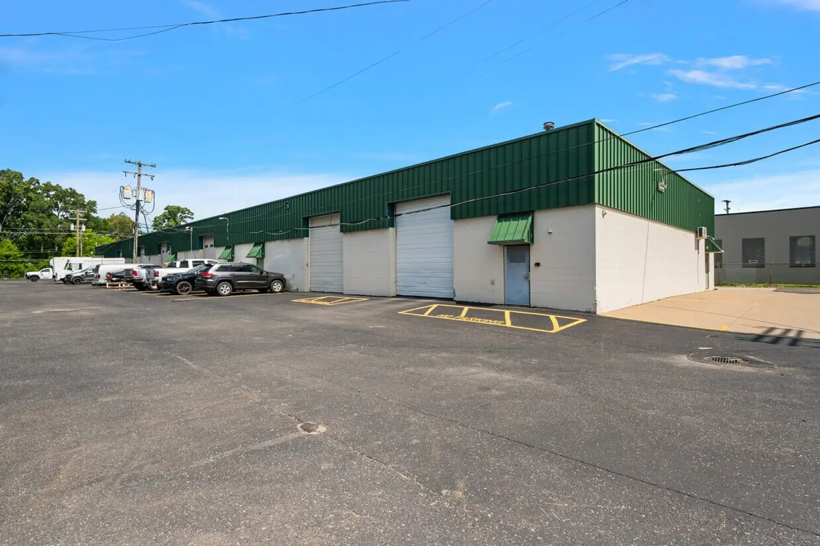 Flex Space on Groesbeck Highway with Fast Corridor Access image 2