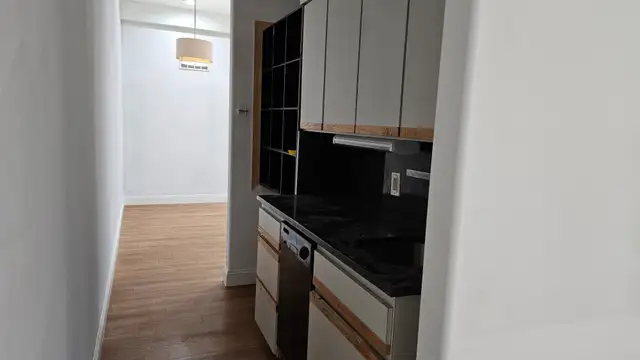 View image 12