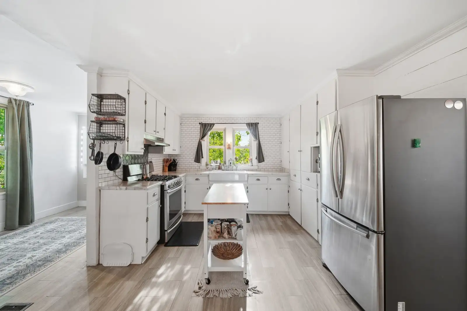 11242 Devereaux Rd image 14