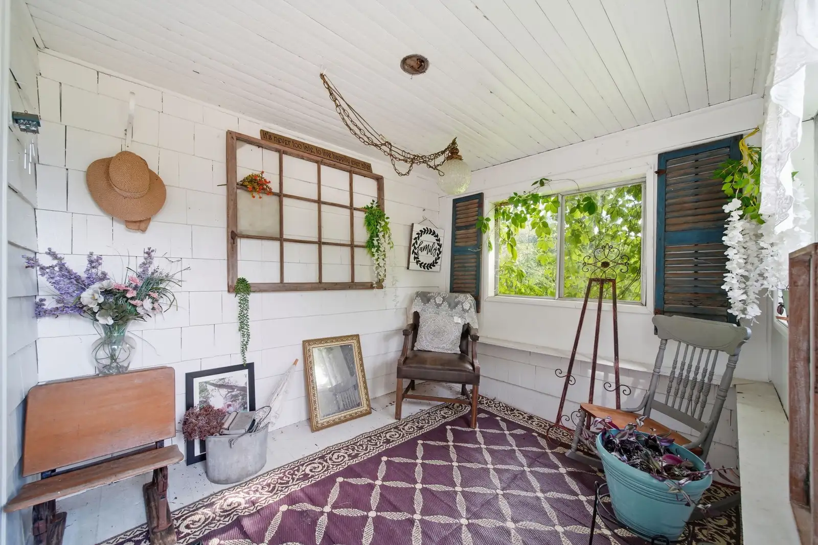 11242 Devereaux Rd image 32