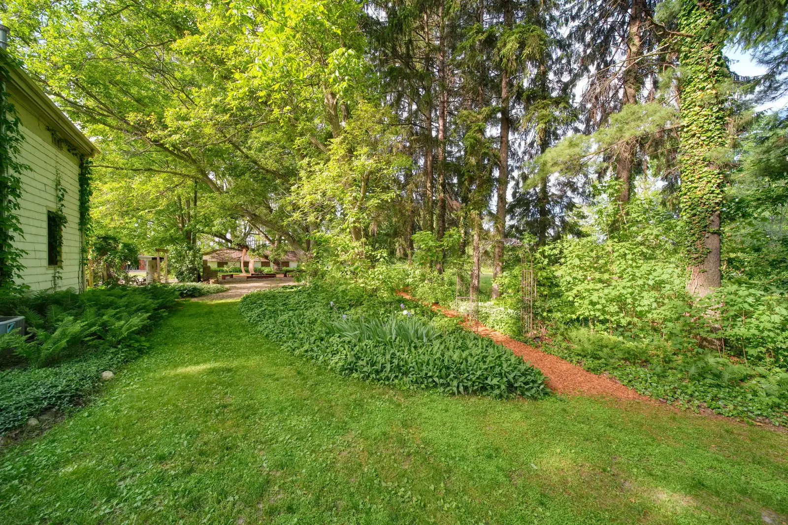 11242 Devereaux Rd image 62