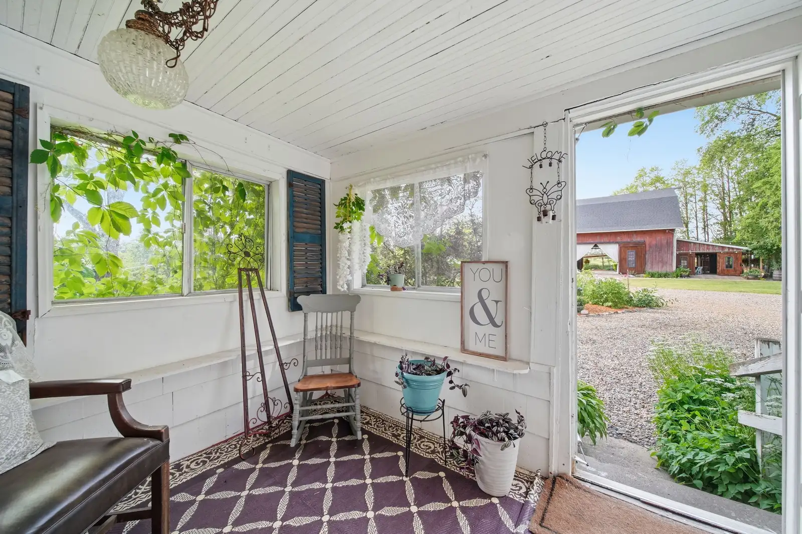 11242 Devereaux Rd image 34