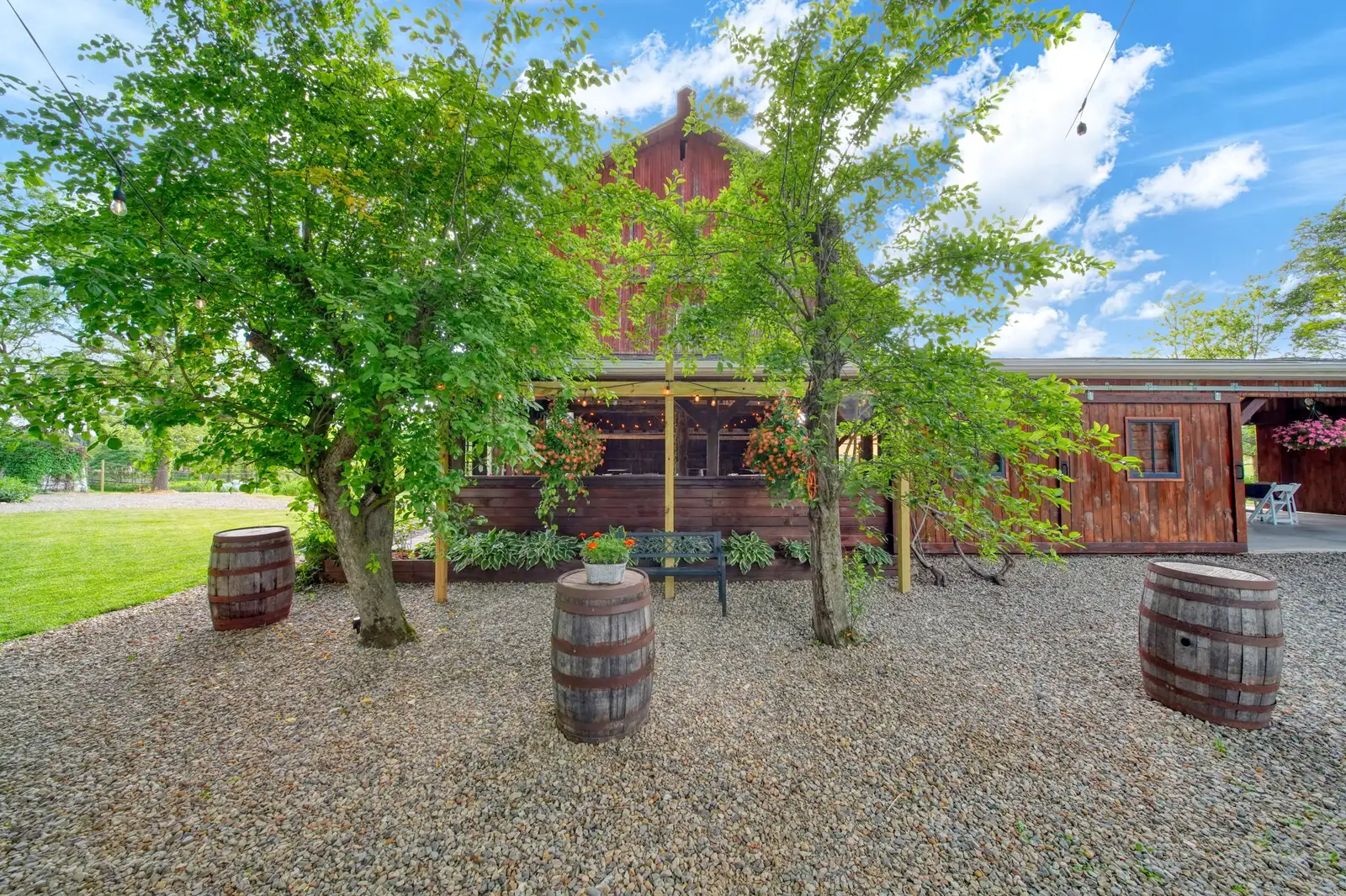 11242 Devereaux Rd image 92