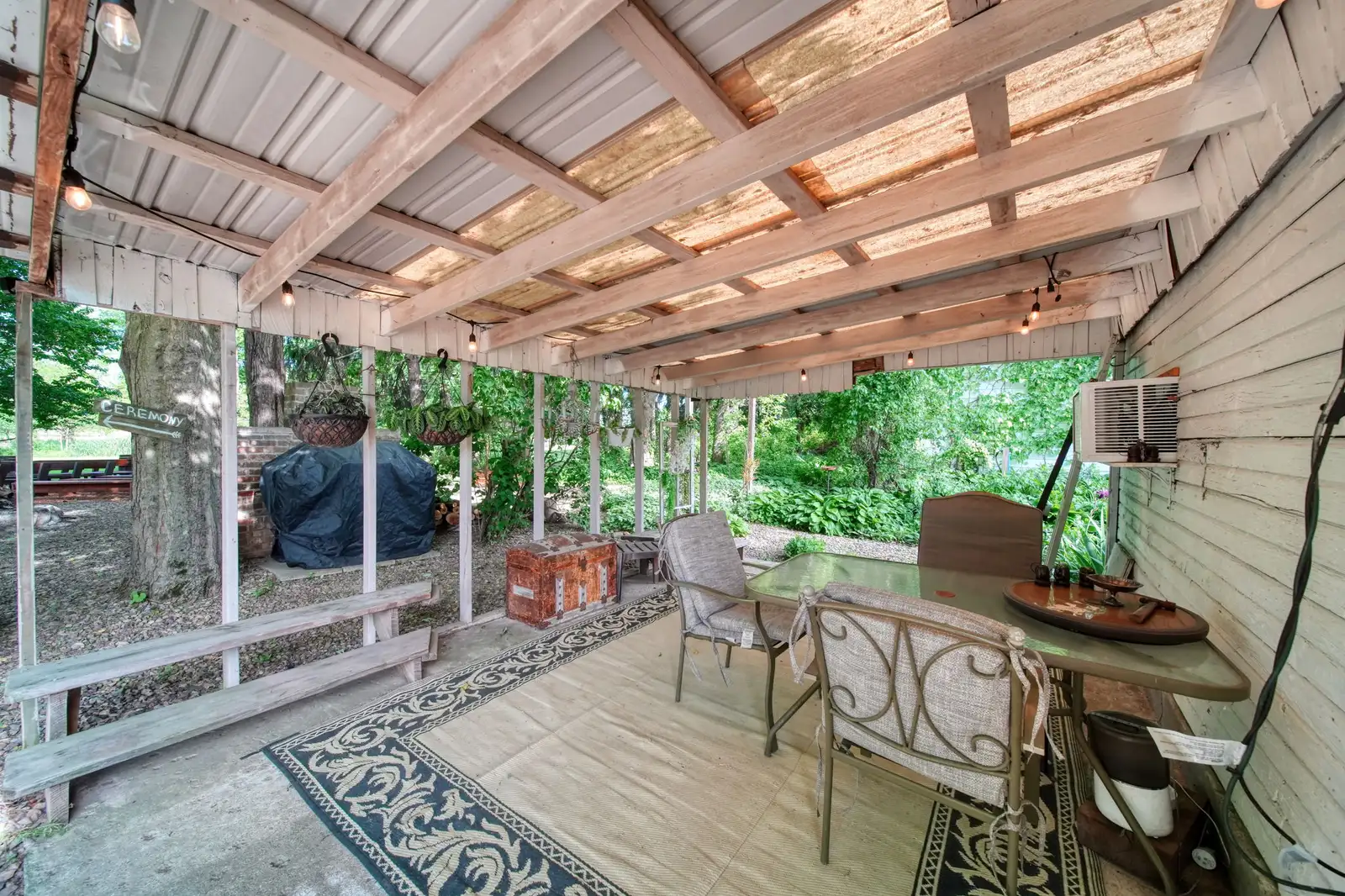 11242 Devereaux Rd image 40