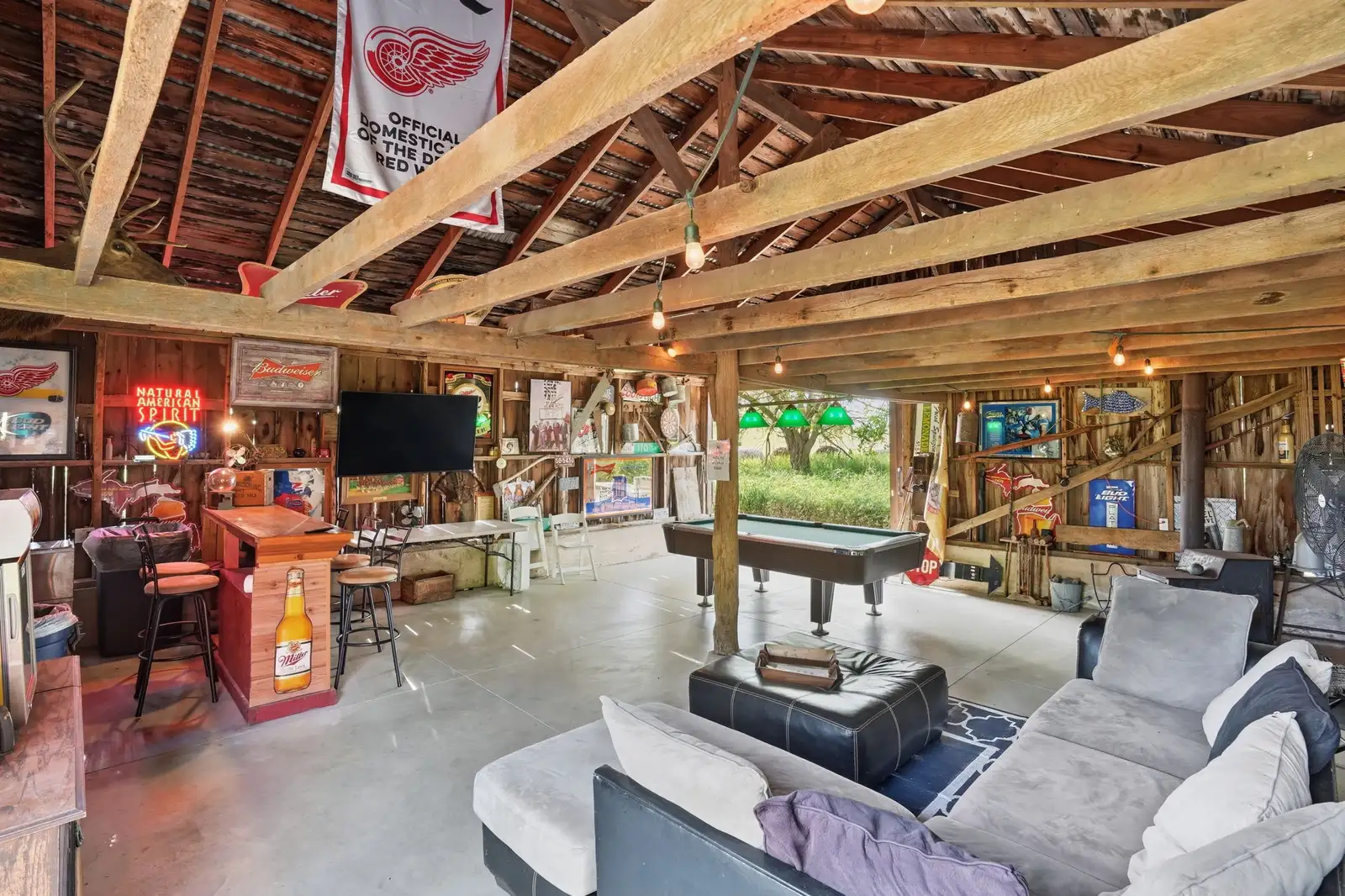 11242 Devereaux Rd image 55