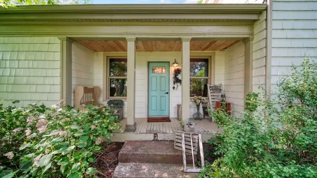 11242 Devereaux Rd thumbnail 4