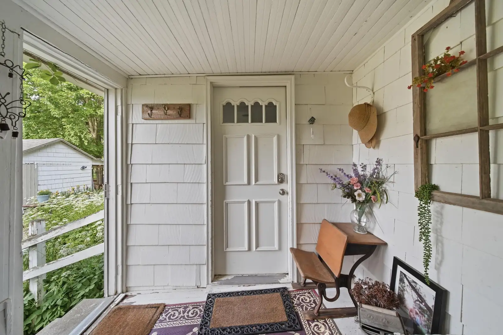 11242 Devereaux Rd image 31
